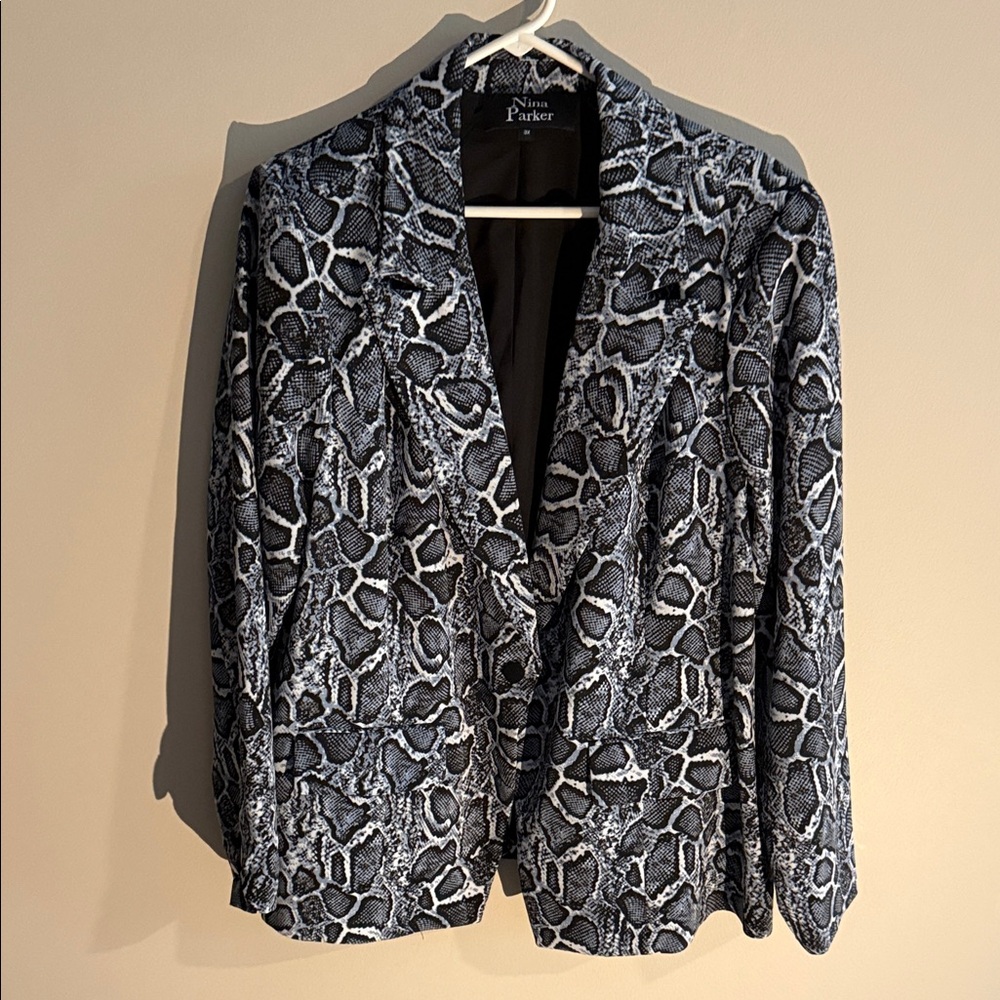 Nina Parker Snake Pattern Blazer